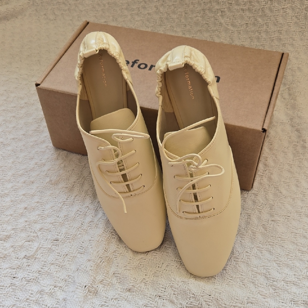 Reformation Women's Cream Puff Lace Up Oxford Flat New In Box